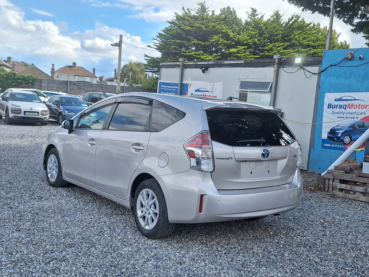 Toyota Prius 7 SEATER G |HALF LEATHER INTERIOR - Image 4