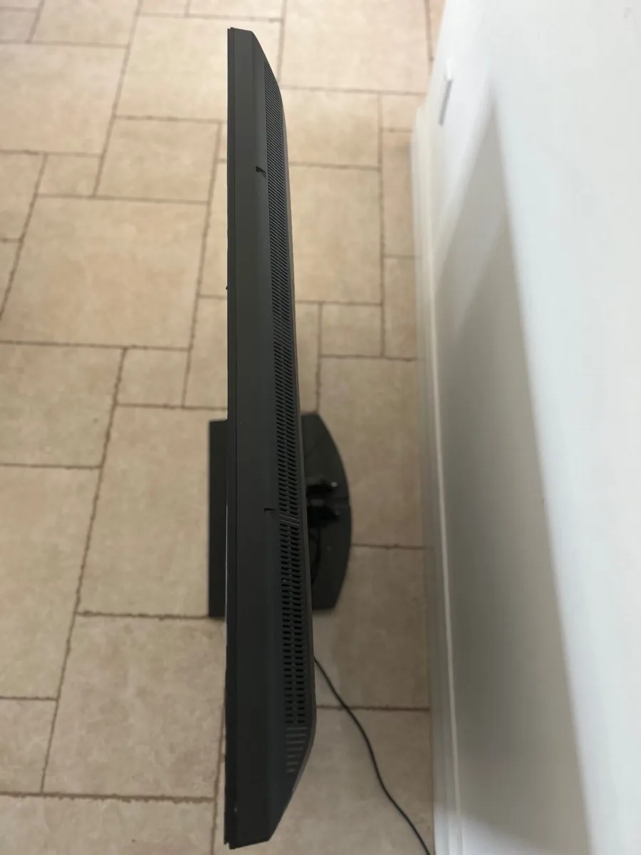 Tv - Image 2