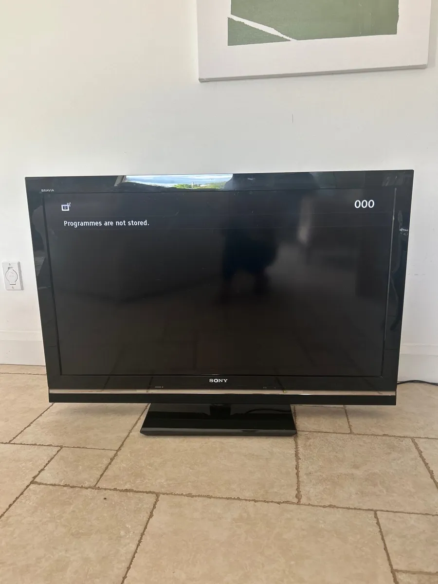 Tv - Image 1