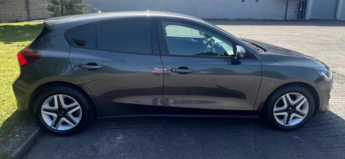 2022 FORD FOCUS AUTOMATIC - Image 2