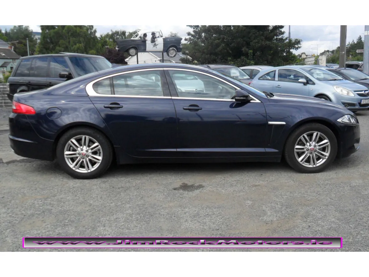 Jaguar XF 2.2 D EC02 LUXURY 163 4DR A AUTO - Image 4