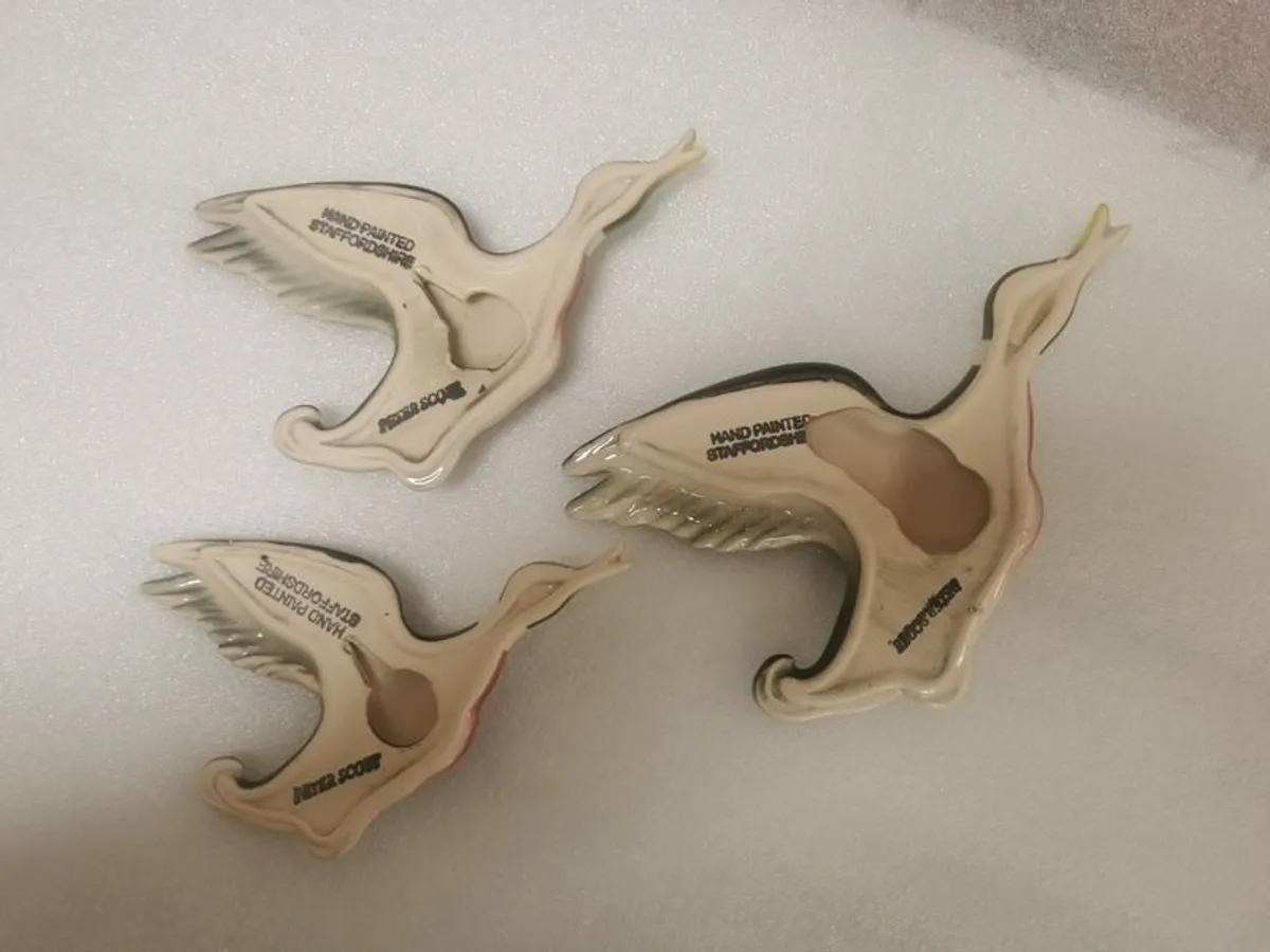 Vintage Staffordshire Flying Ducks - Image 4