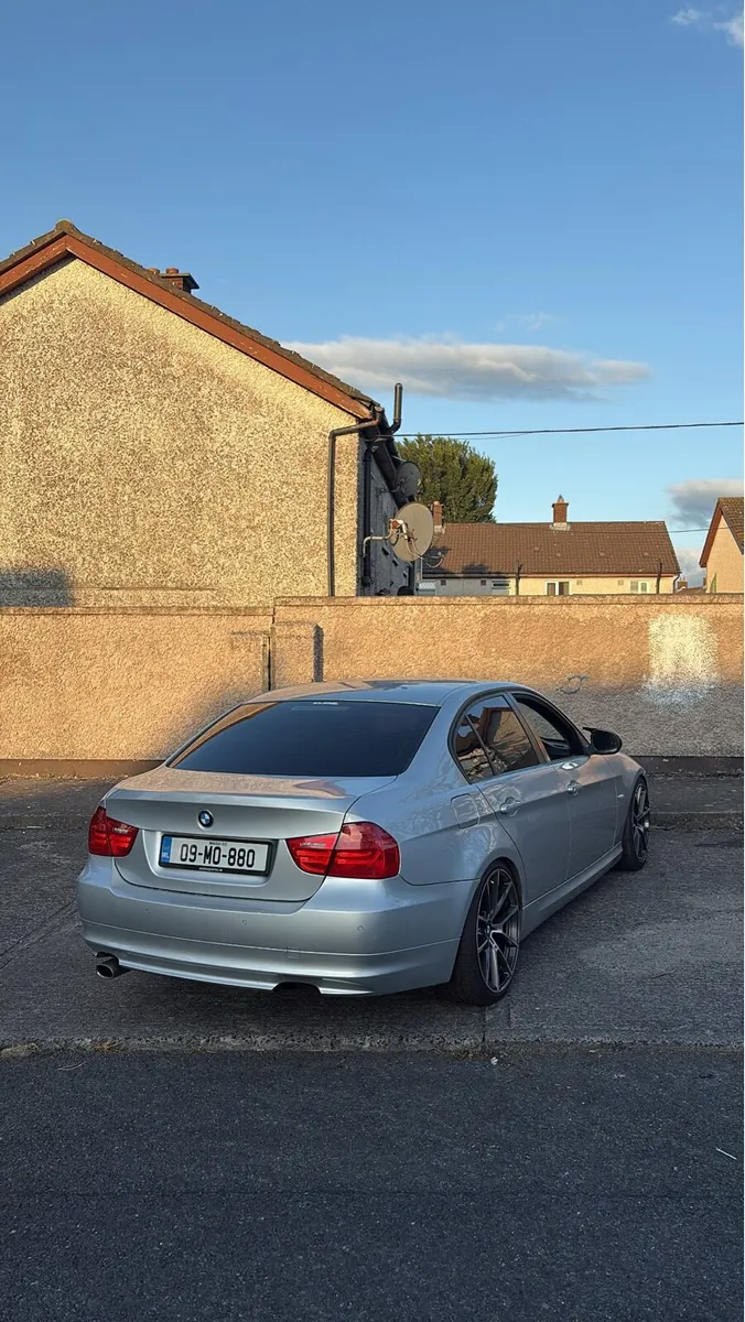 BMW 318D - Image 4