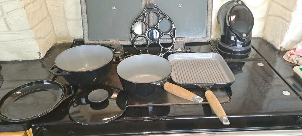 Cast Iron Cookware - Image 2