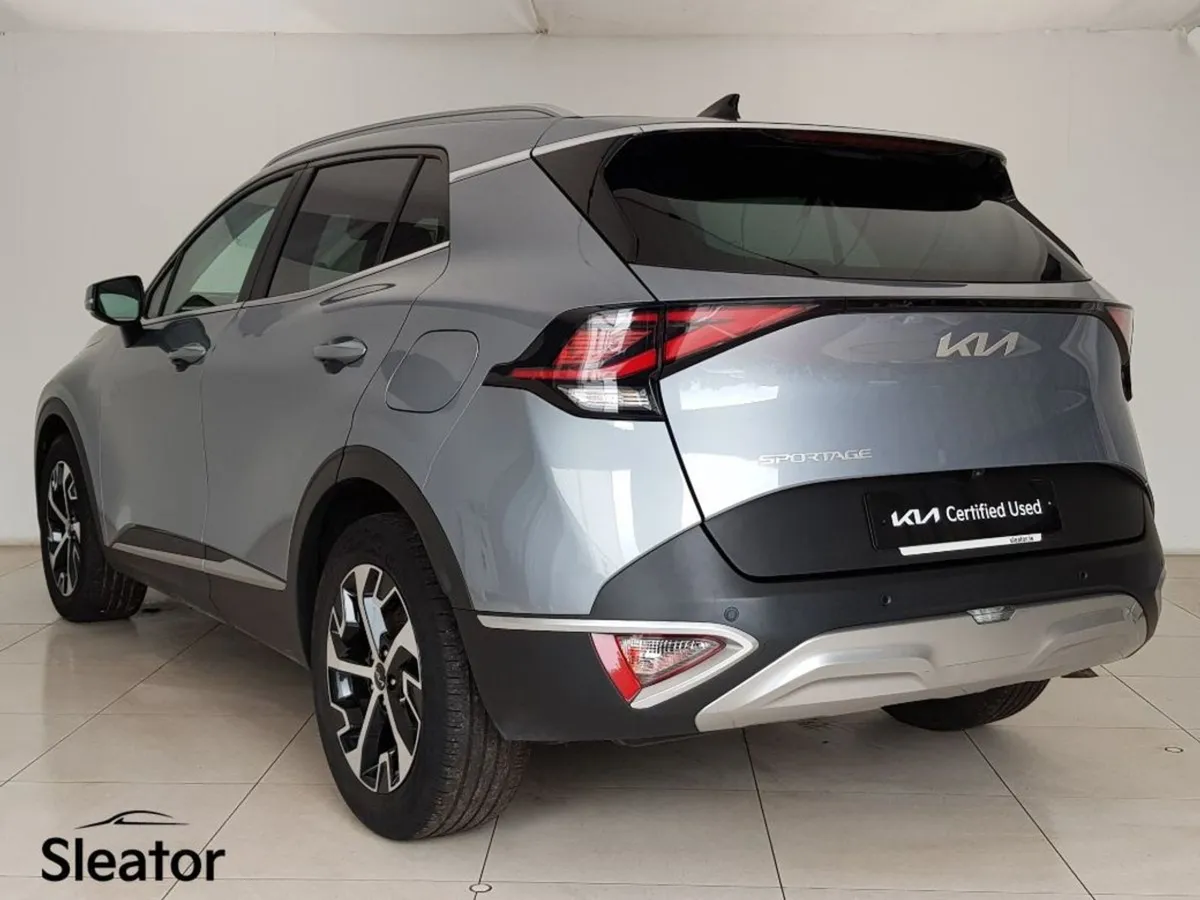 Kia Sportage Manual 5DR - Image 3