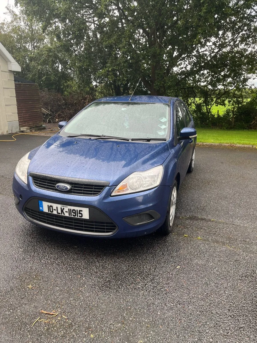 Ford Focus 2010 - Image 1