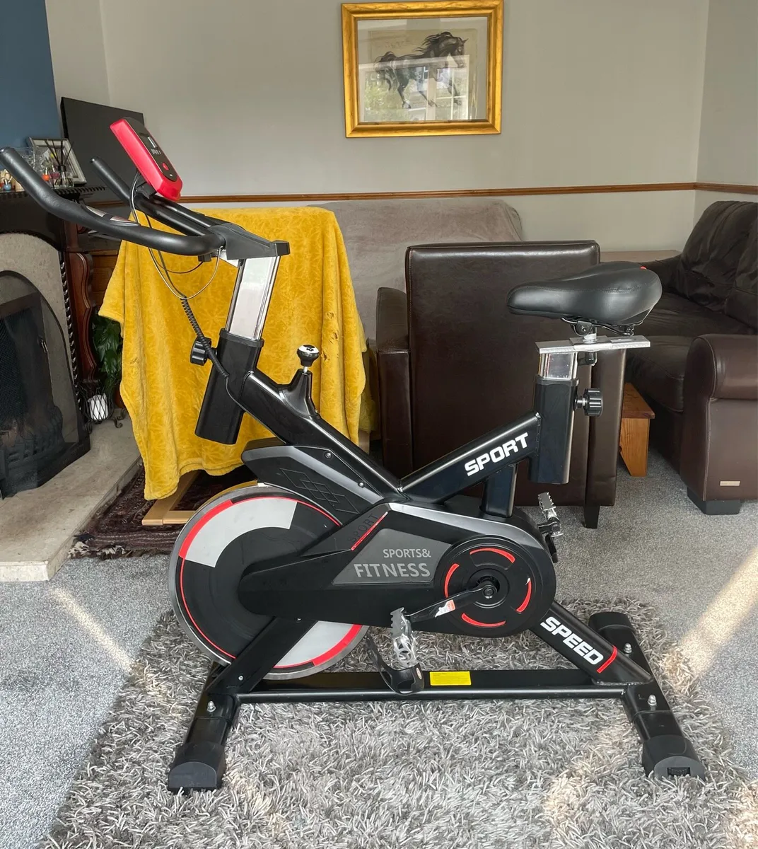 Exercise bike - Image 1