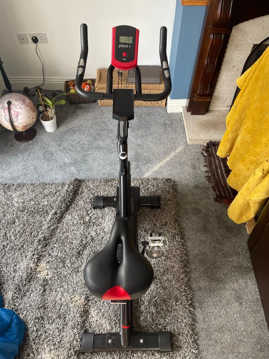 Exercise bike - Image 2