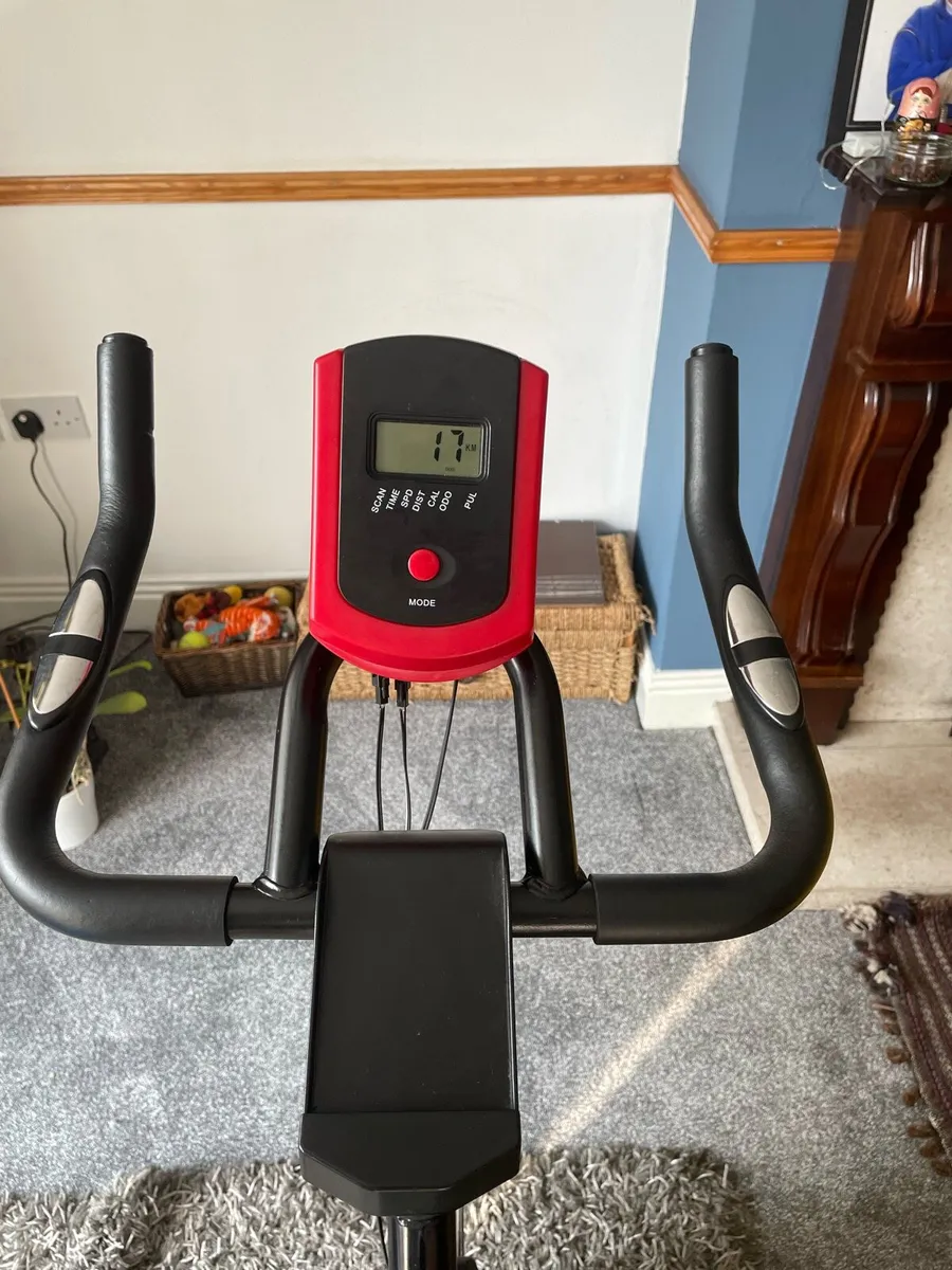 Exercise bike - Image 3