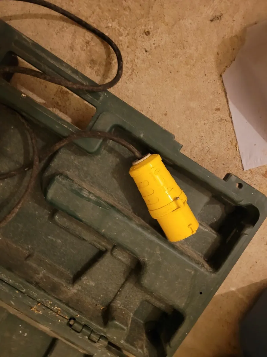 reciprocating saw HITACHIE - Image 1