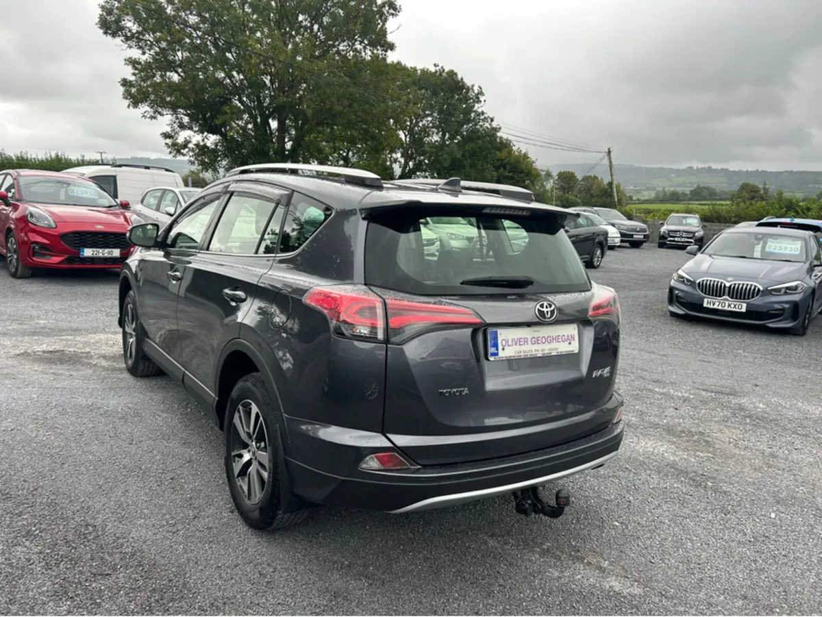 Toyota RAV4 RAV4 2.0 D-4D LUNA - Image 4