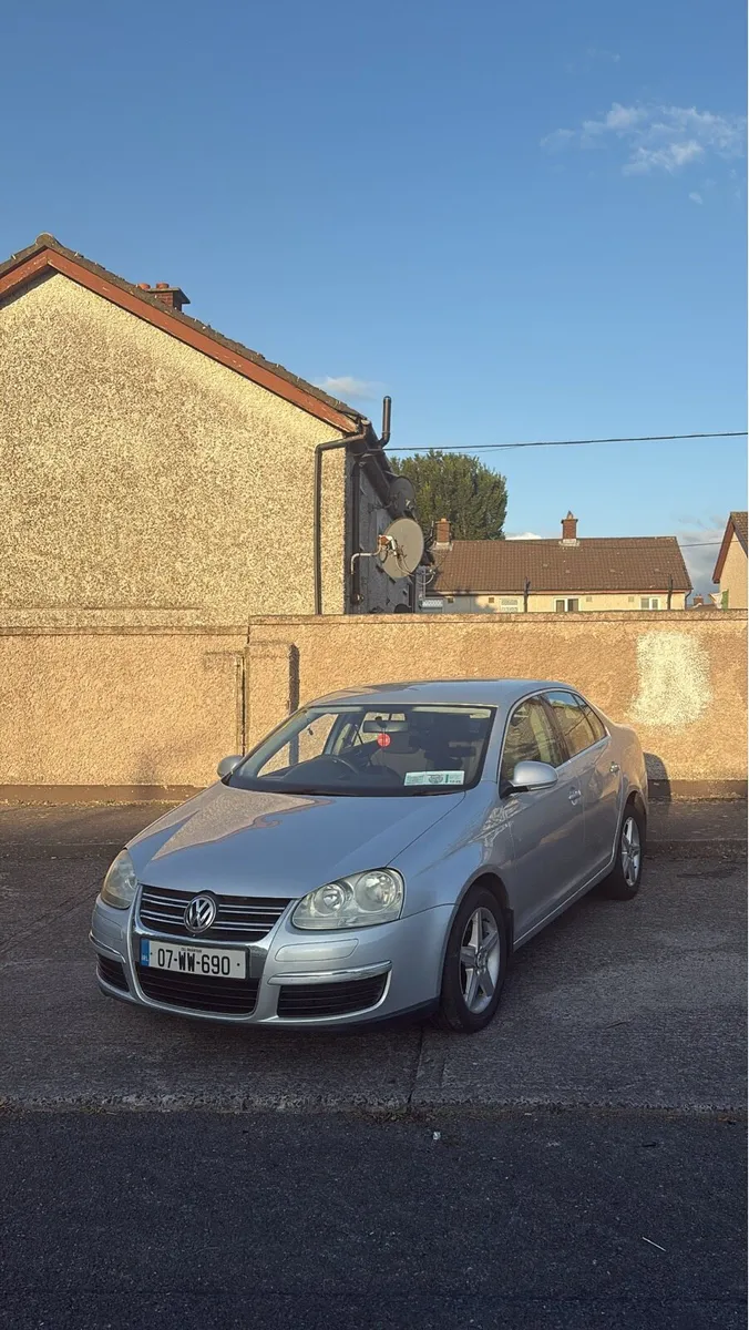 Volkswagen Jetta dsg - Image 2