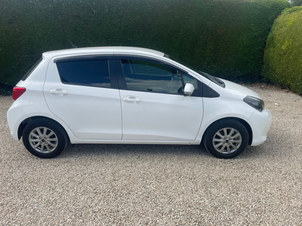 Toyota Vitz NSP130 5DR AUTO - Image 3