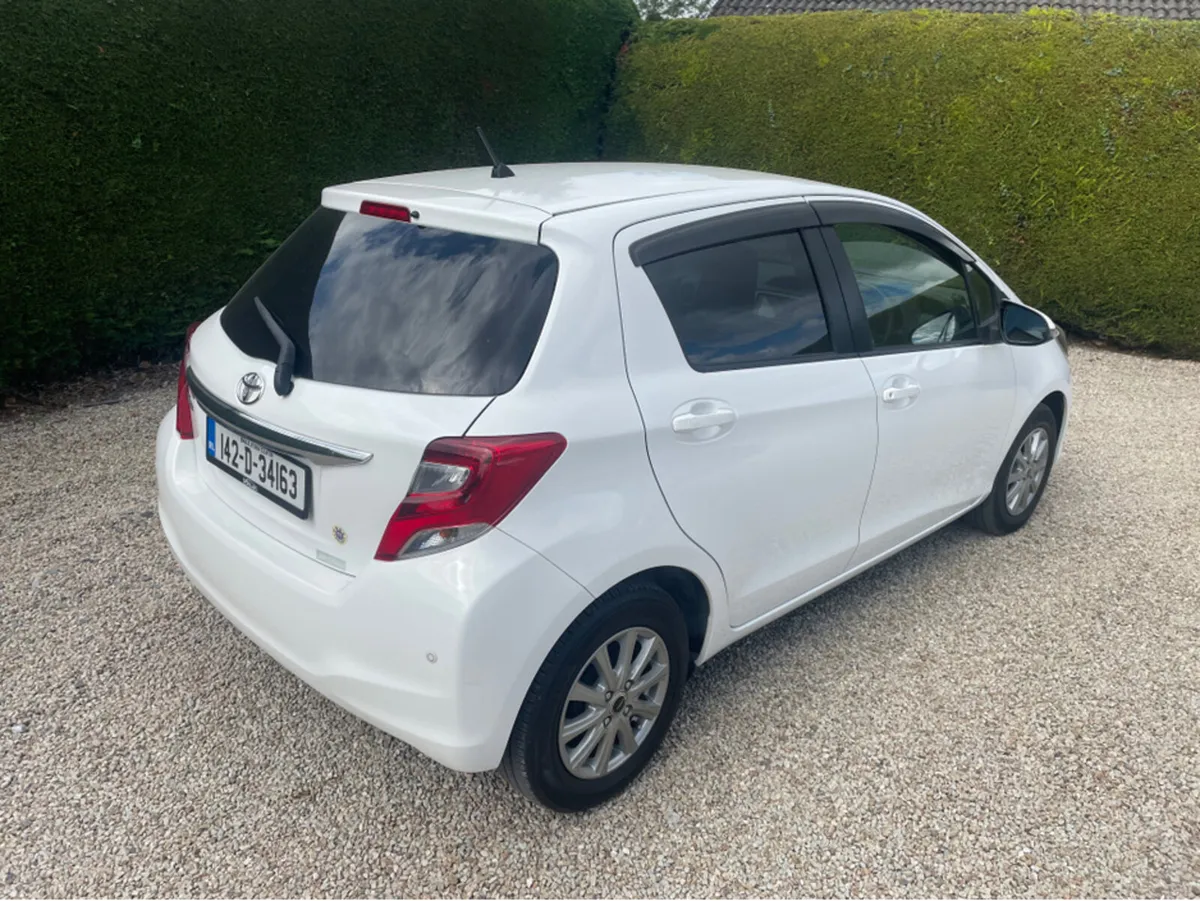 Toyota Vitz NSP130 5DR AUTO - Image 4