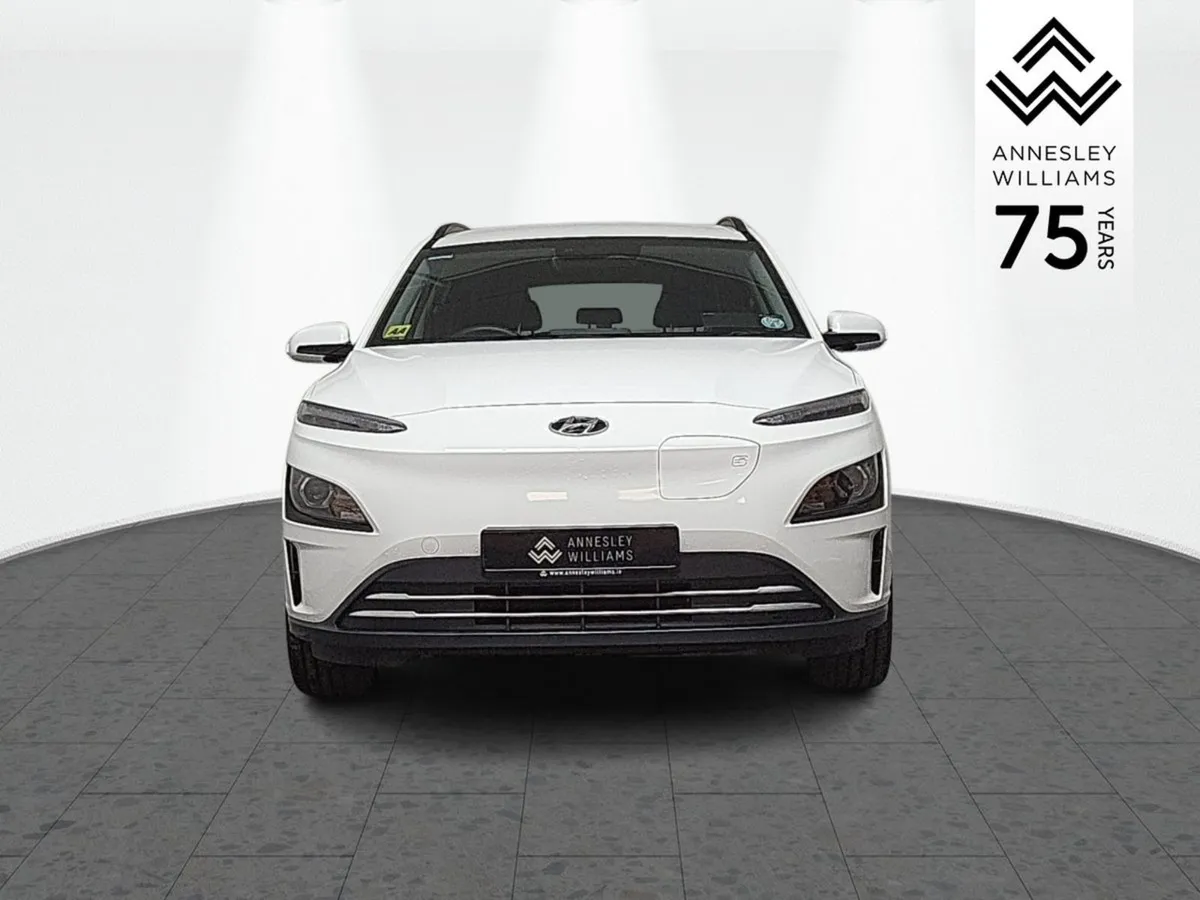 Hyundai Kona Kona EV Premium 64 kWh - Image 3
