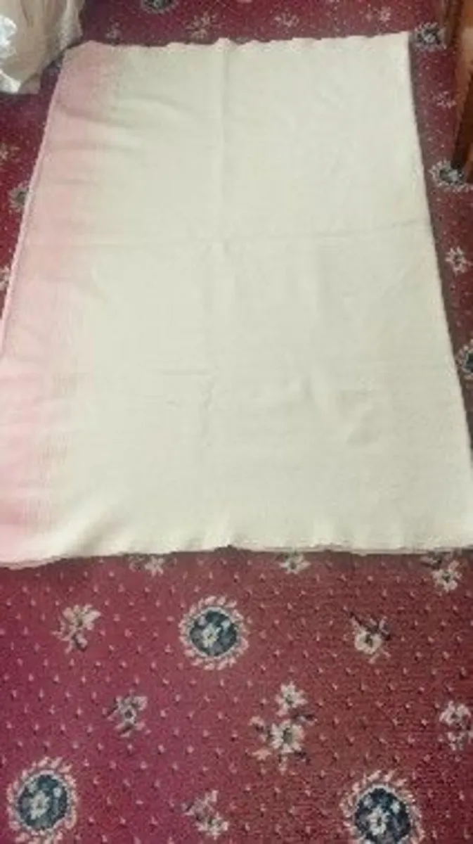 2. Vintage 1960 Ballincurrig Wool Blankets - Image 3