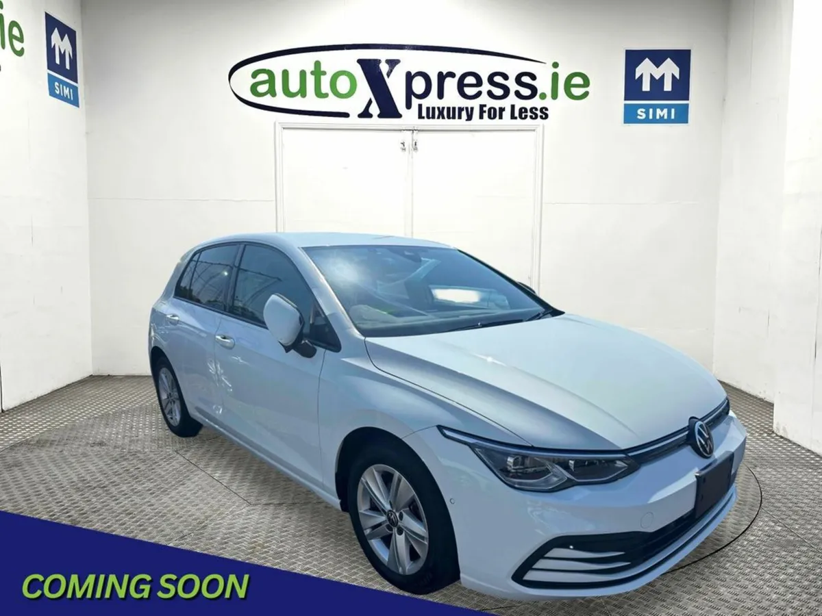 Volkswagen Golf 1.0 ETSI Automatic - Image 1