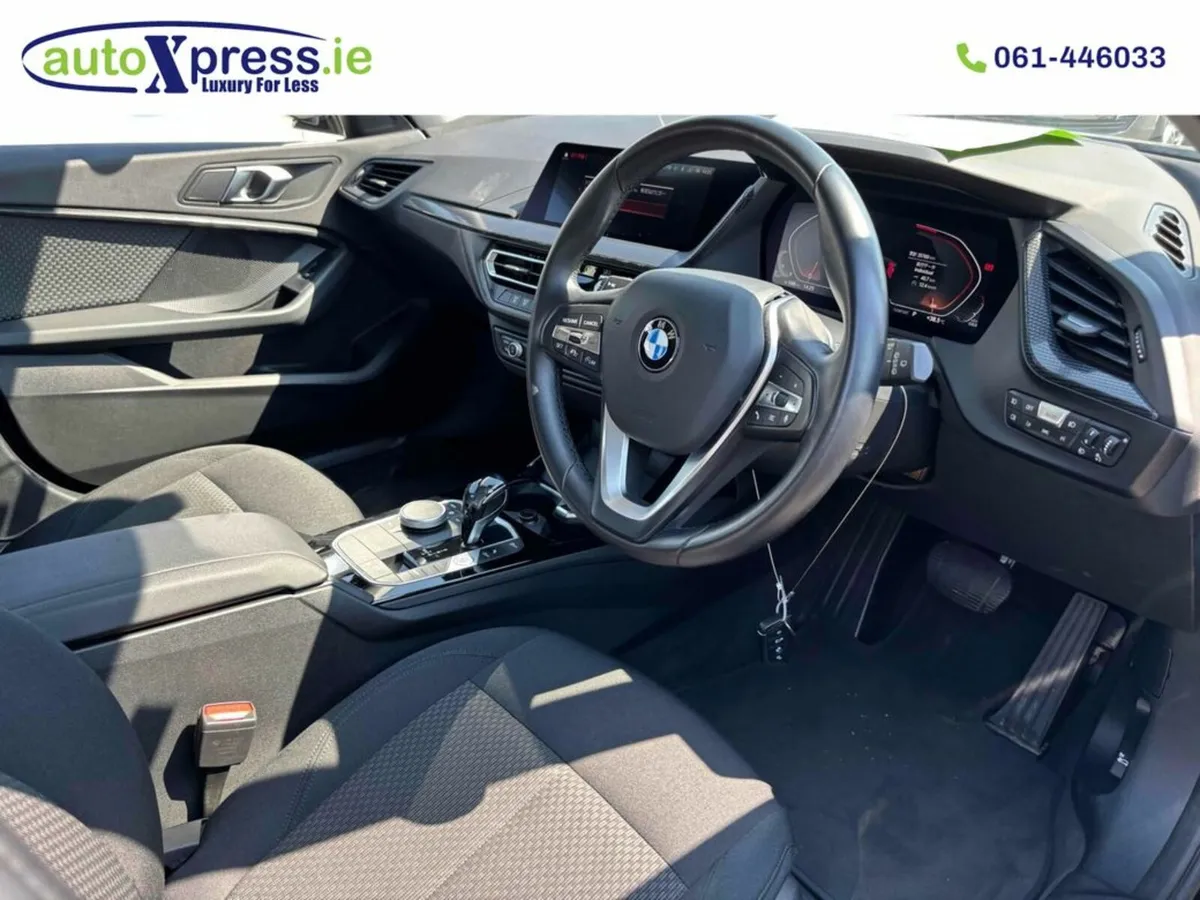 BMW 1-Series 118D PLAY Automatic - Image 2