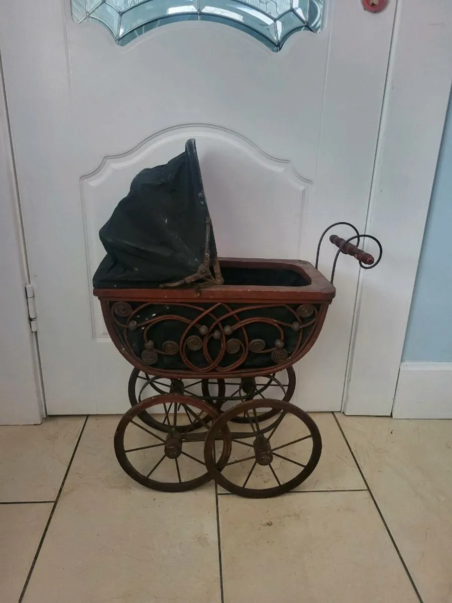 Antique Dolls Pram - Image 1