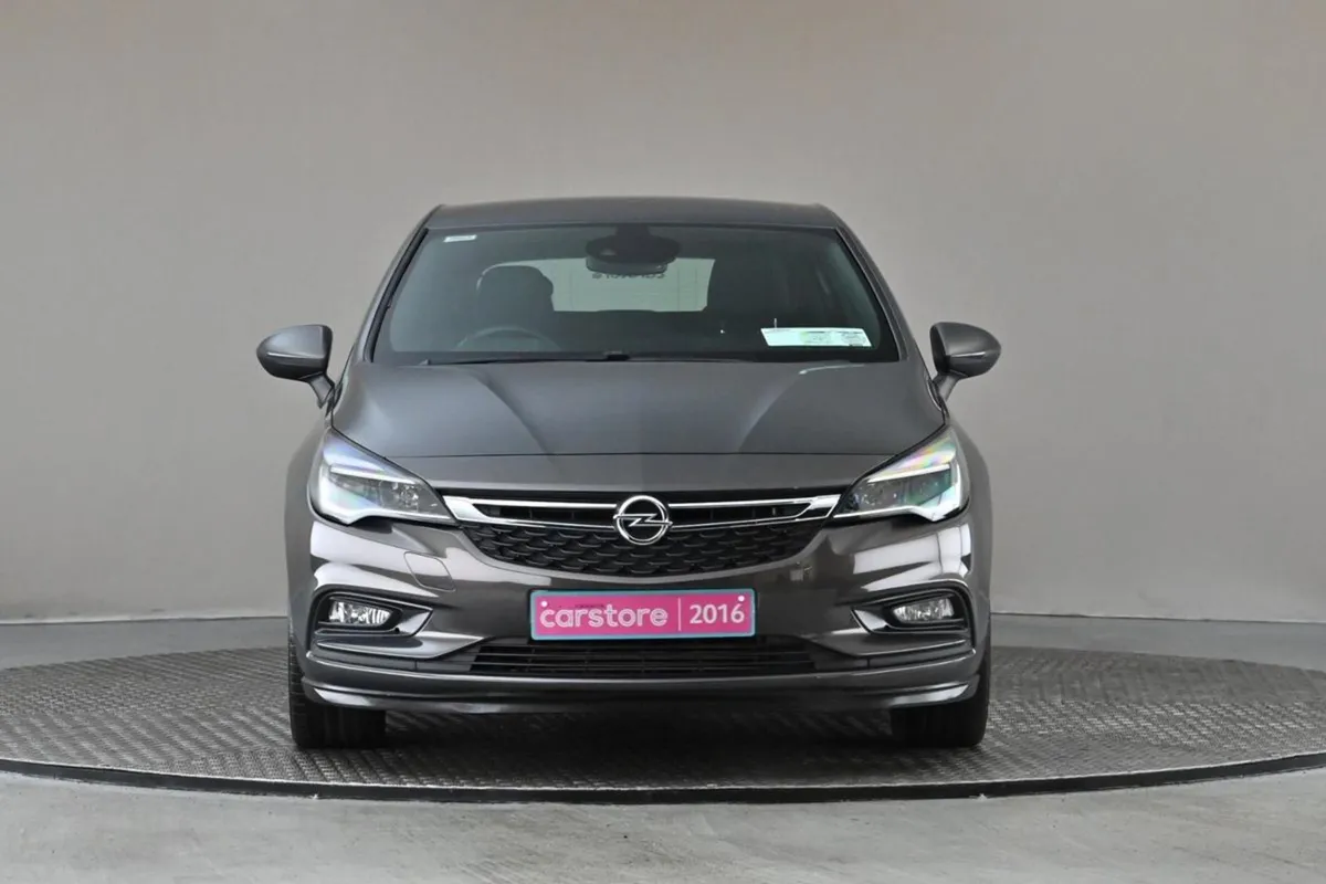 Opel Astra 1.0t SRI 105BHP 5spd  sat Nav rear Par - Image 2