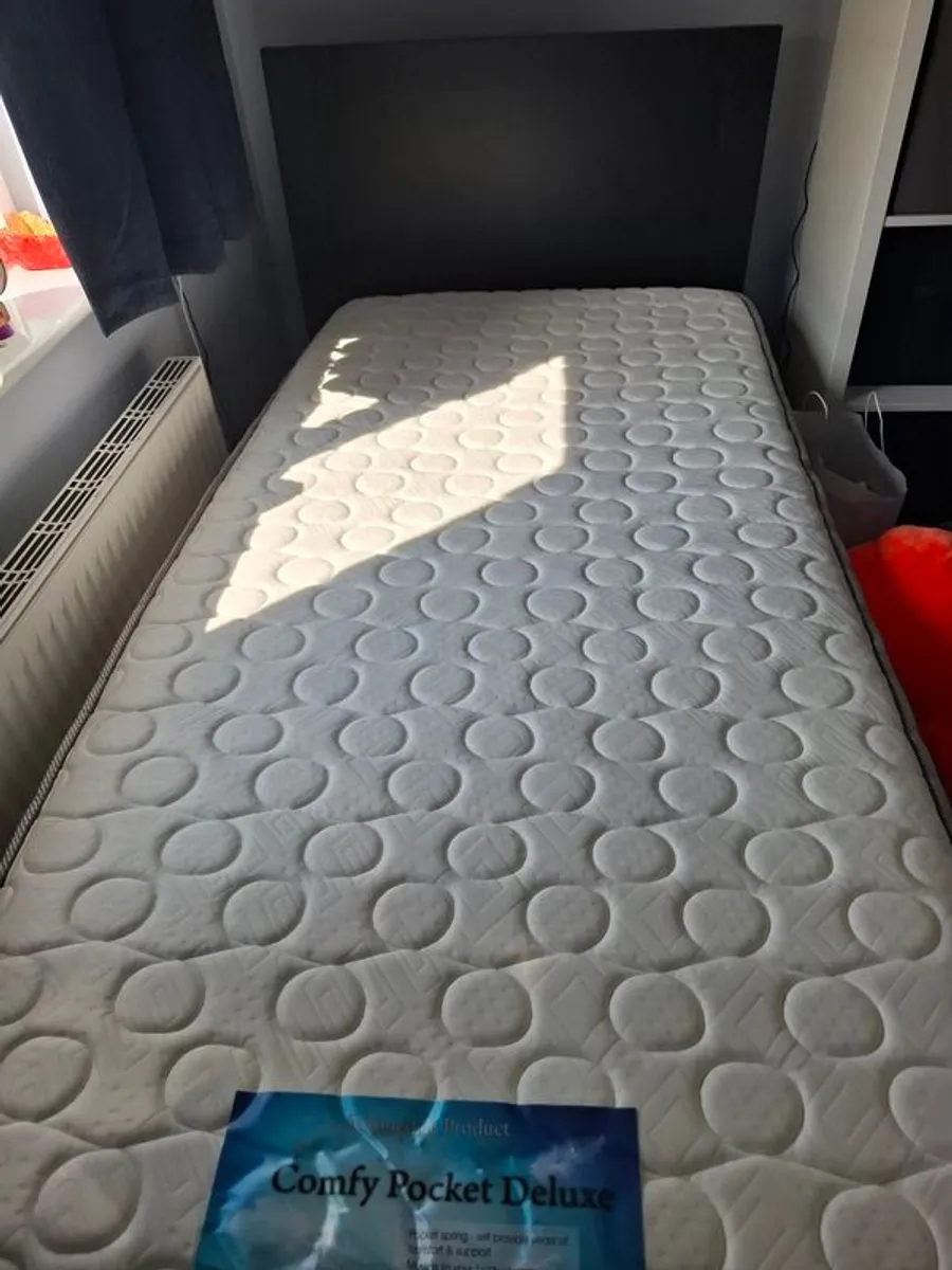 Bed and wardrobe - Image 1