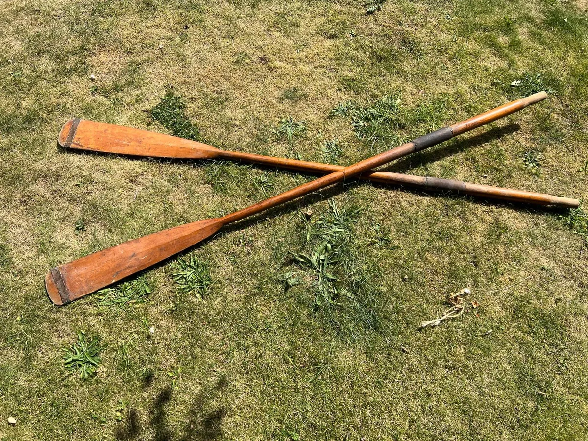 Wooden oars - Image 1
