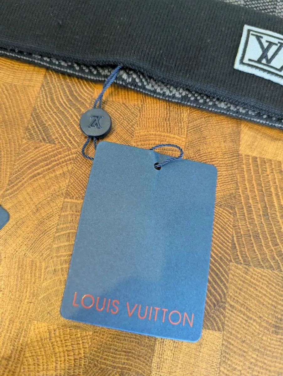 Louis Vuitton beanies - Image 3