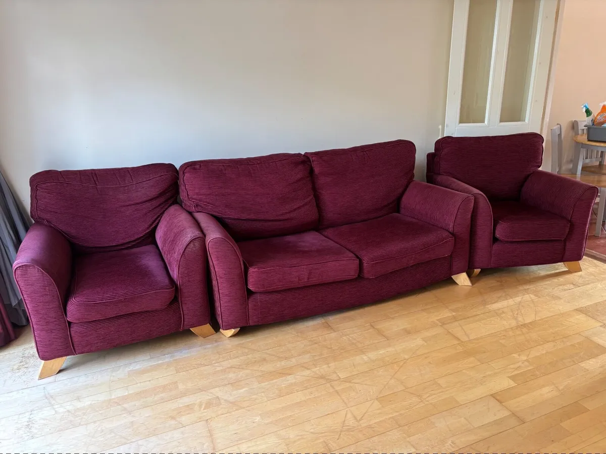 Couch - Image 1