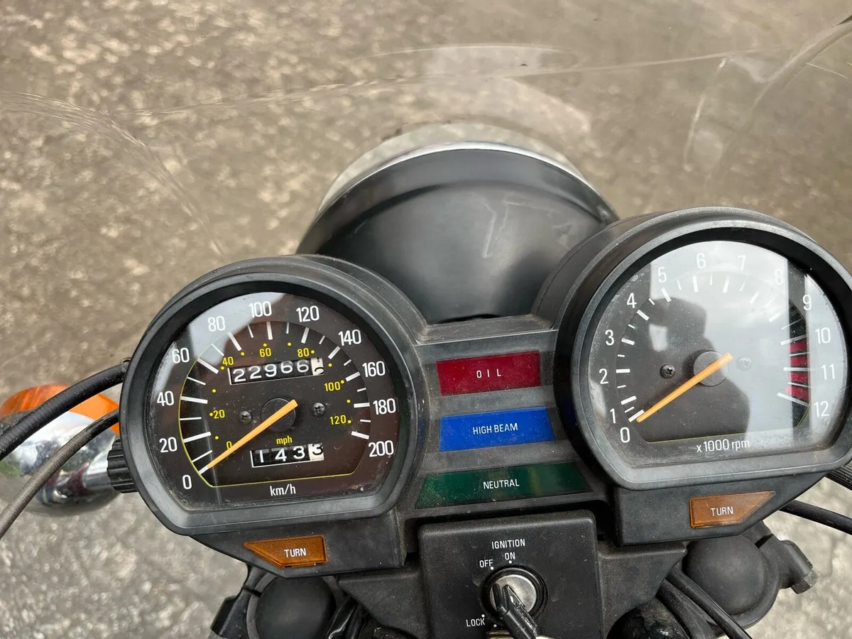 YAMAHA XS400L 1989 34 kw - Image 3