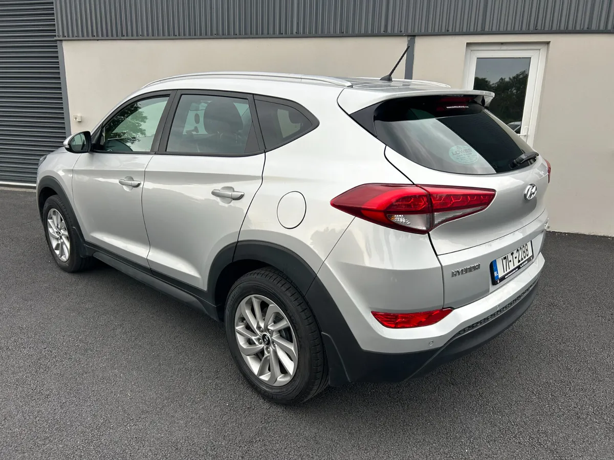 171 Hyundai Tucson Comfort Plus 1.7 CRDI - Image 3