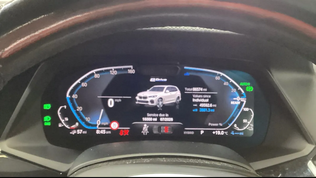 2022 BMW X5 3.0 M Sport Xdrive 45E - Image 3