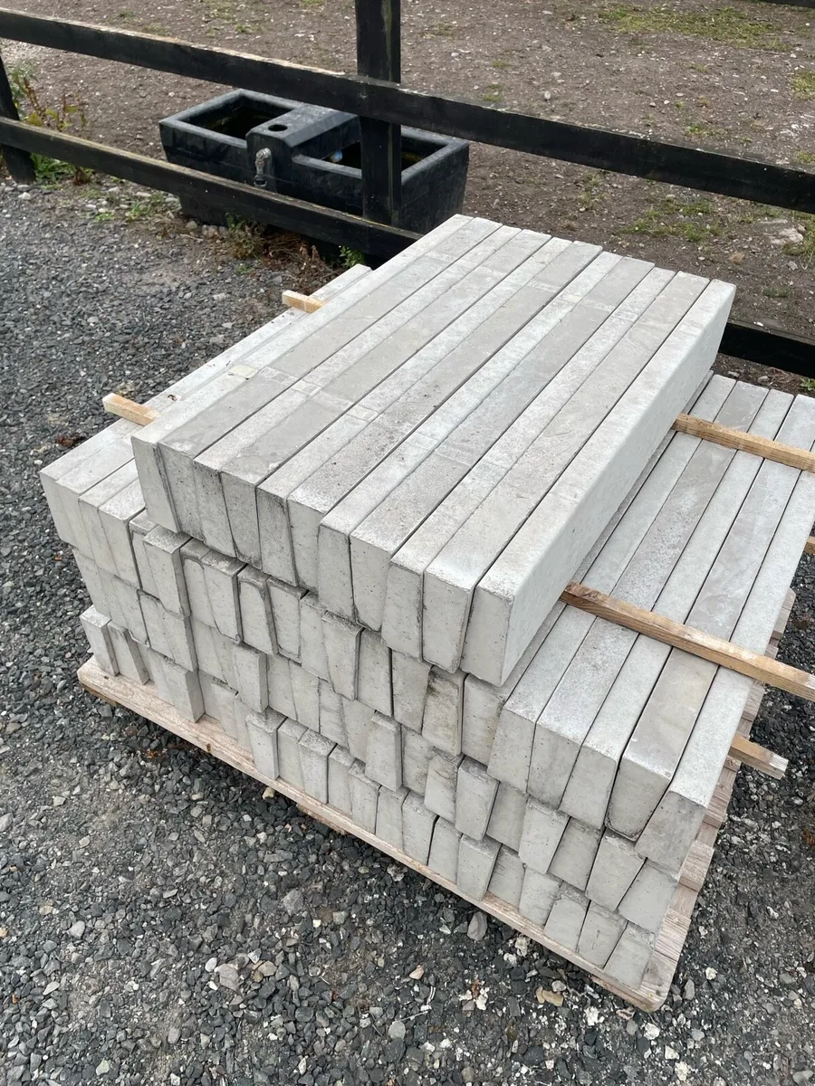 Kerbs - Image 1