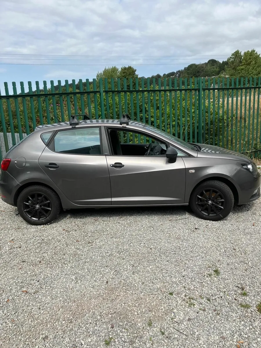 SEAT Ibiza 2015 - Image 2