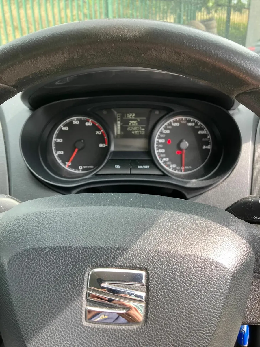 SEAT Ibiza 2015 - Image 3