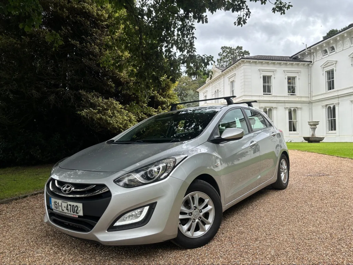2015 Hyundai i30 active 1.4 petrol high spec - Image 2