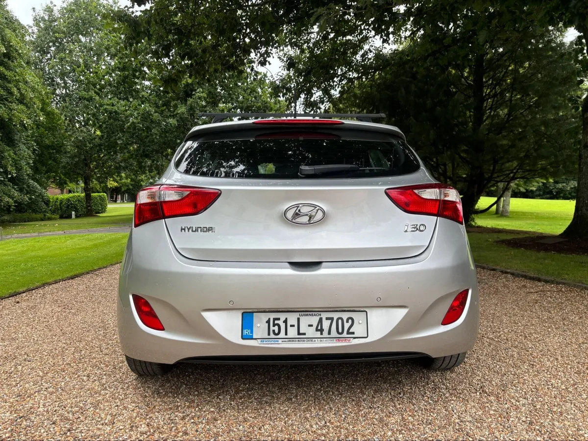 2015 Hyundai i30 active 1.4 petrol high spec - Image 4