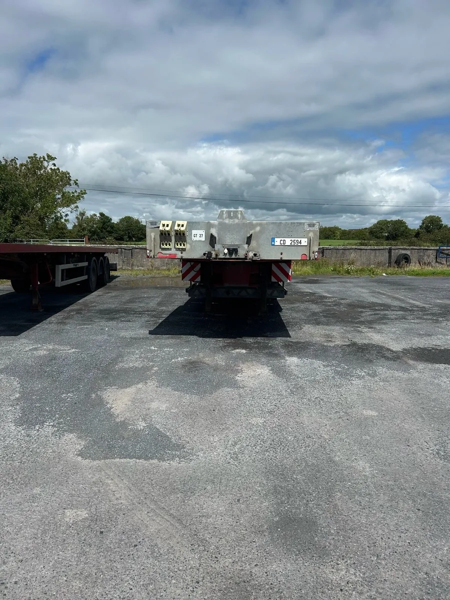 Trailer - Image 2