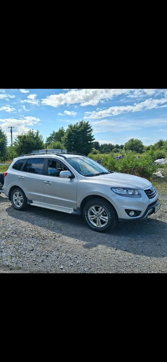 Hyundai santa fe 4x4 - Image 1