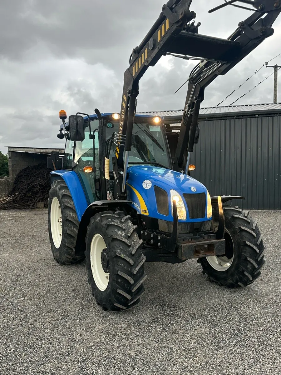 New Holland t5050 - Image 2