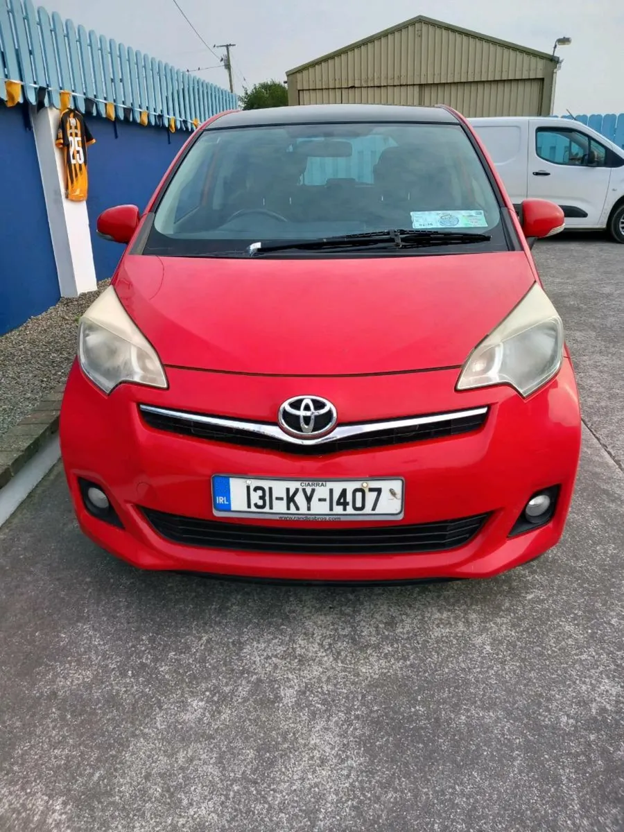 Car - Image 1