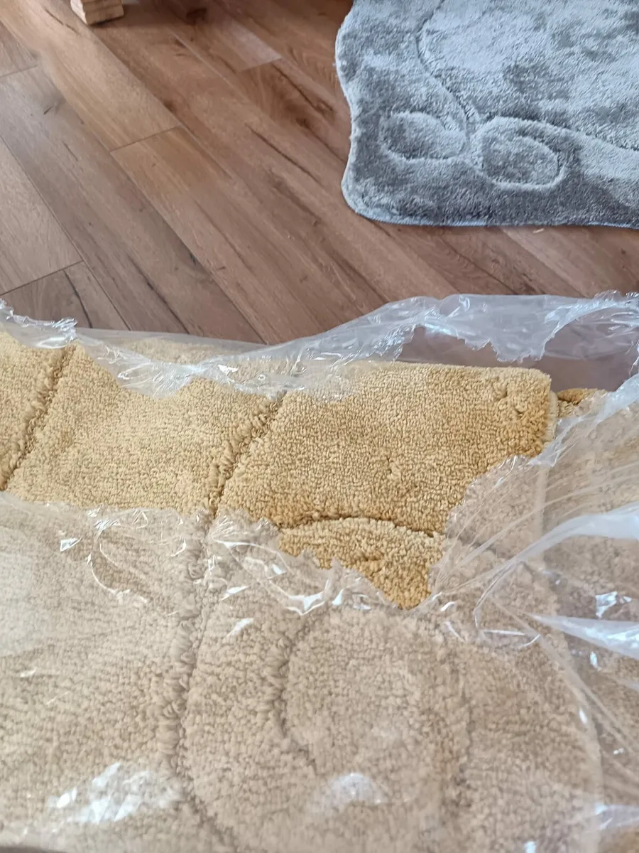 Washable Washable mats by 4 brand new - Image 4