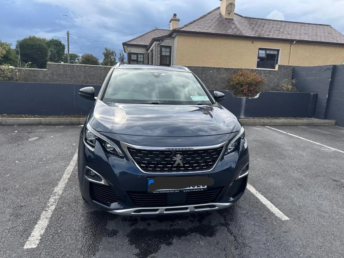 Peugeot GT line 5008 diesel 1.5l - Image 2