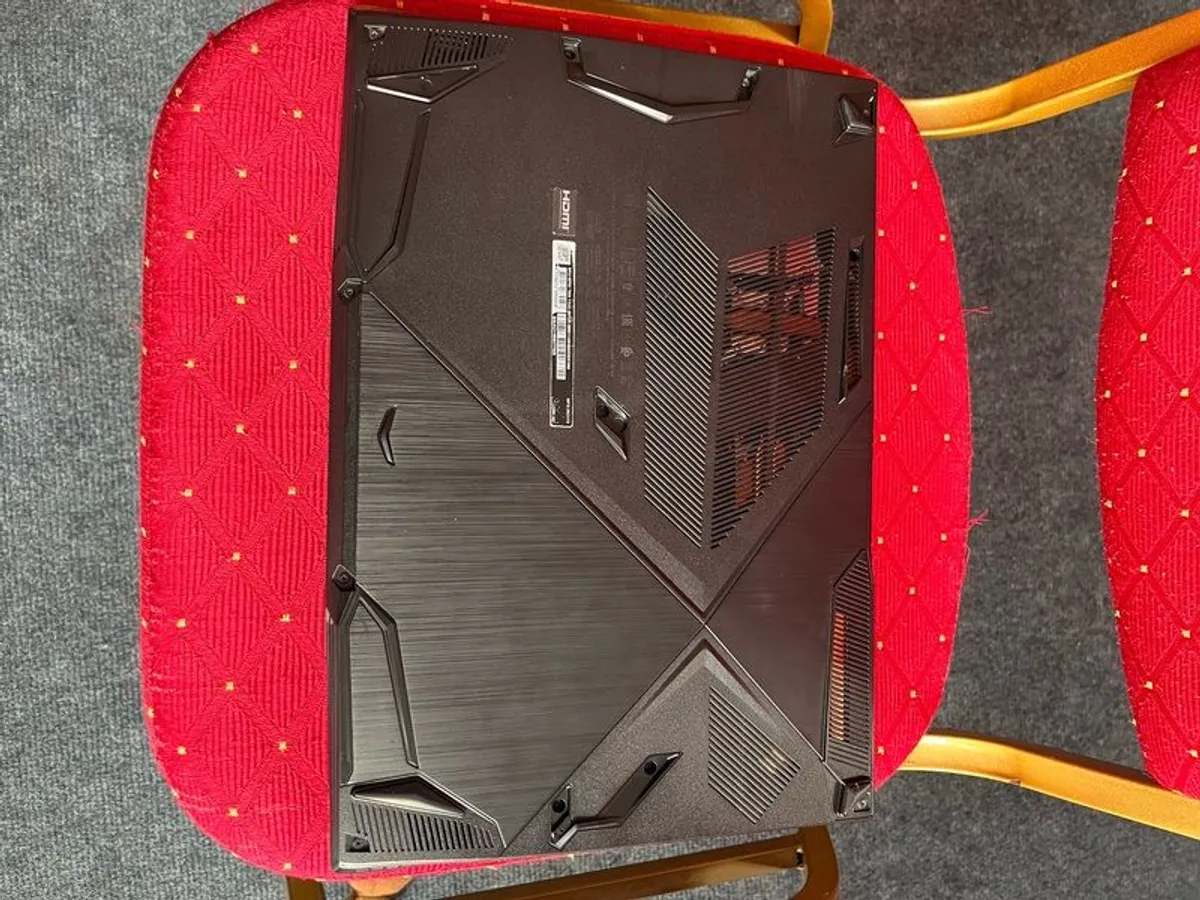 MSI GF63 11UC Thin Gaming Laptop - Image 2