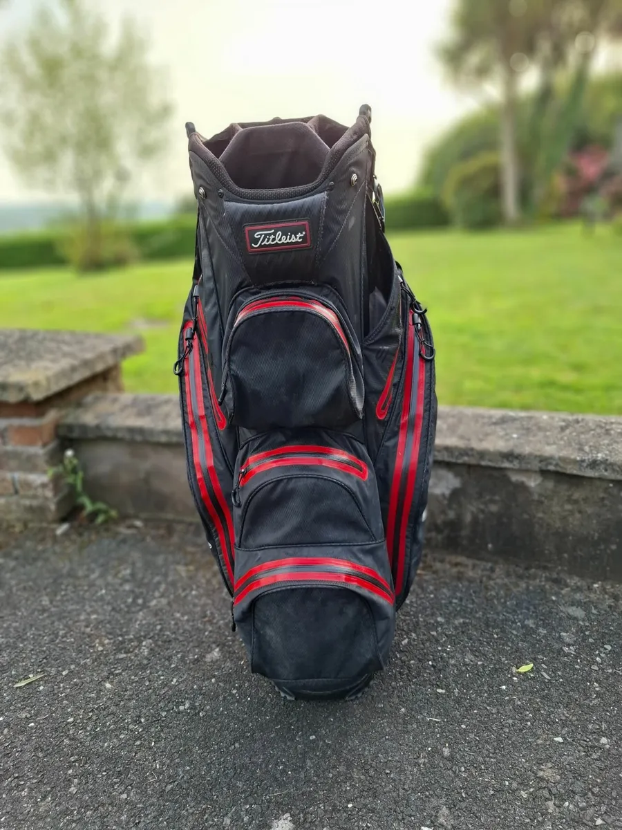 Staydry Titleist Golf Bag - Image 4