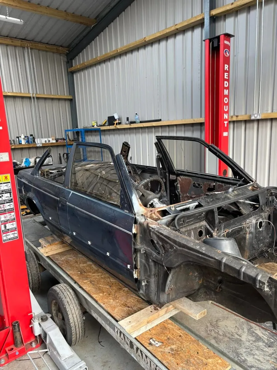 BMW e30 parts - Image 1