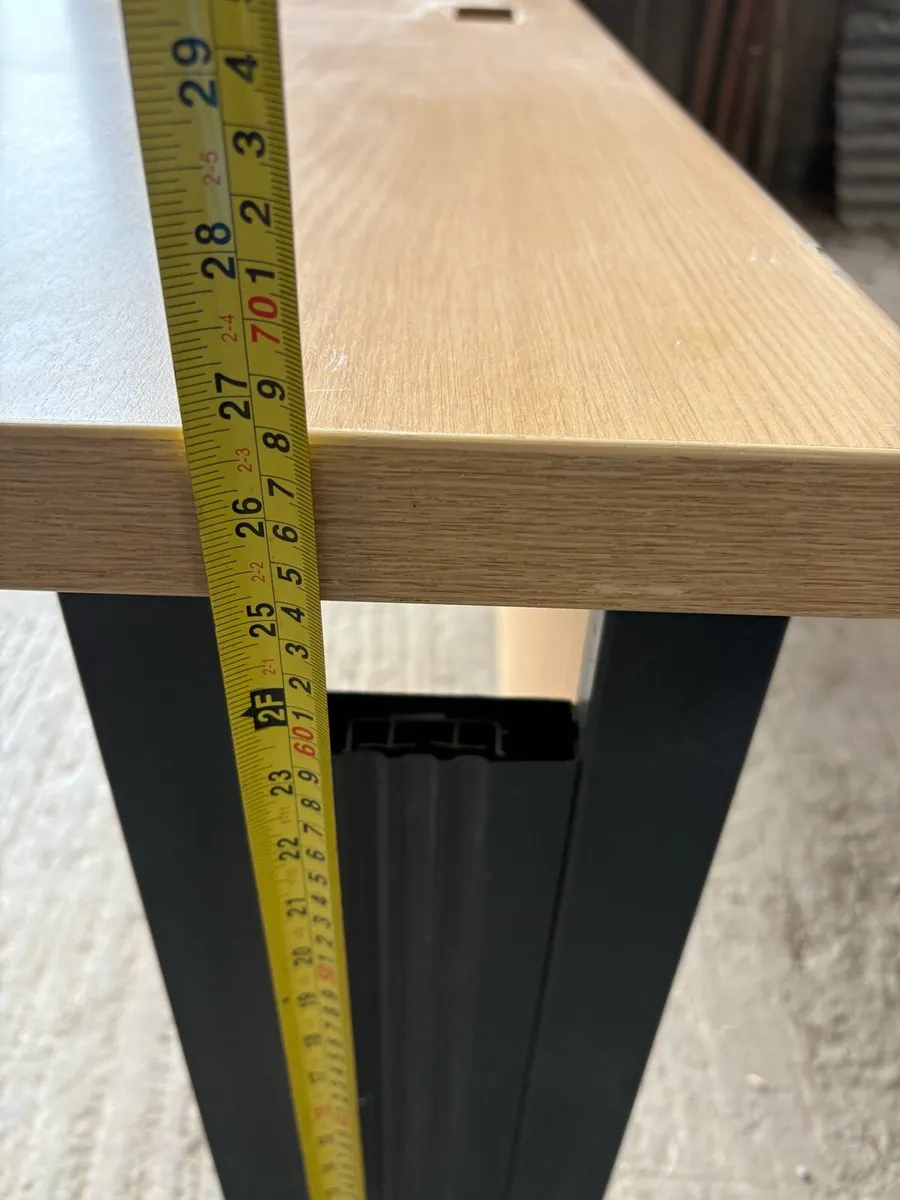 Office desk - Image 3