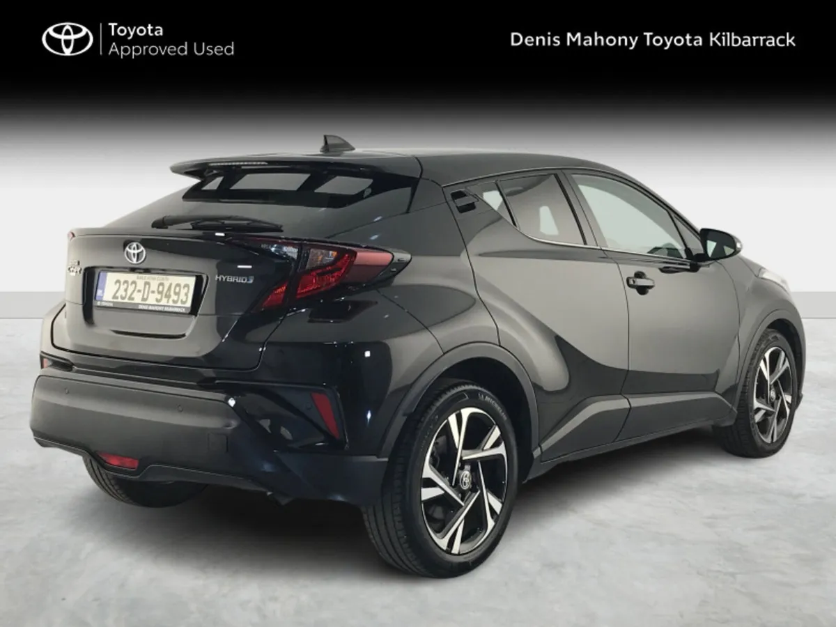Toyota C-HR HYBRID SPORT - Image 2