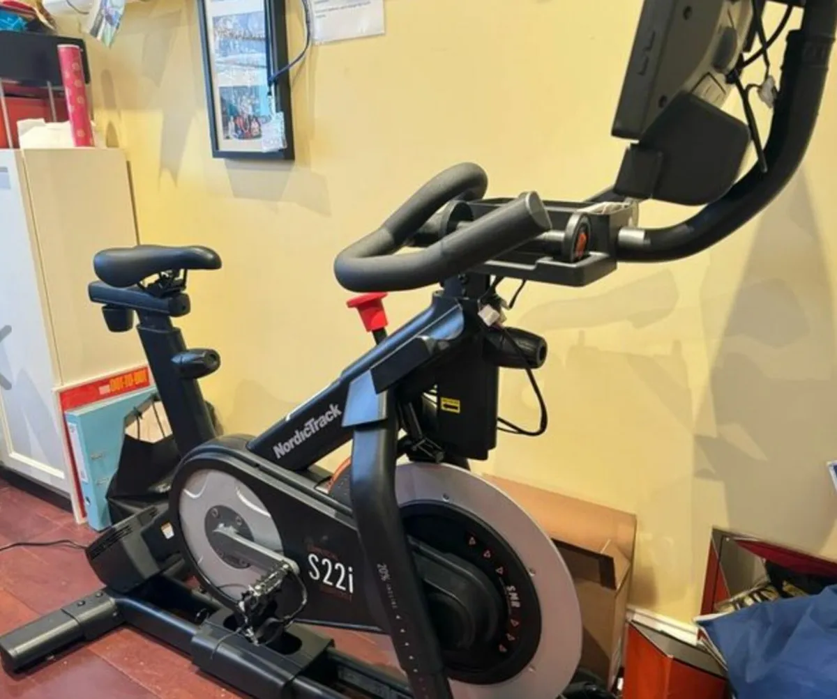 Selling a Nordic Track S22i bike. - Image 4
