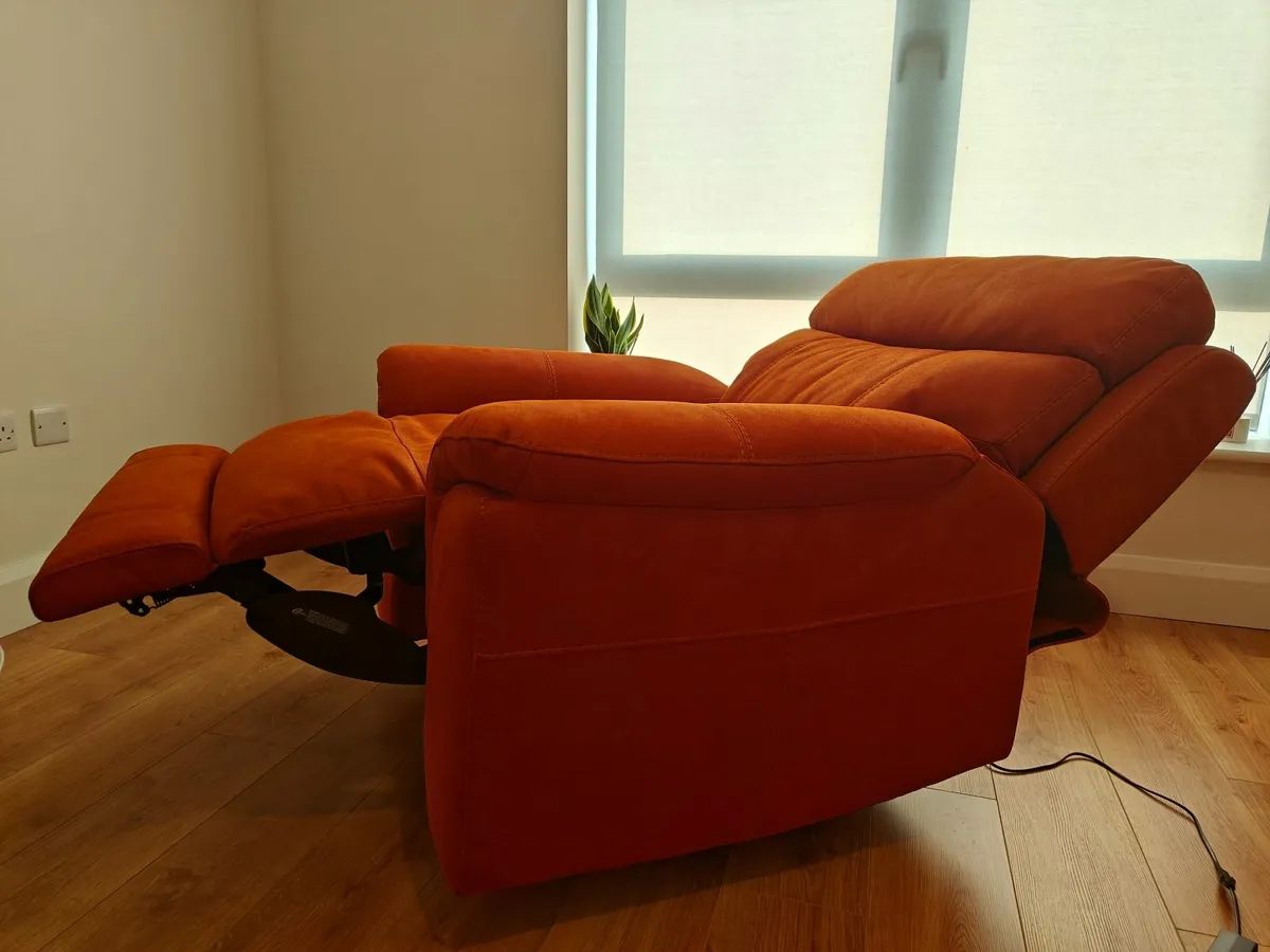 Power Recliner chair - Image 2