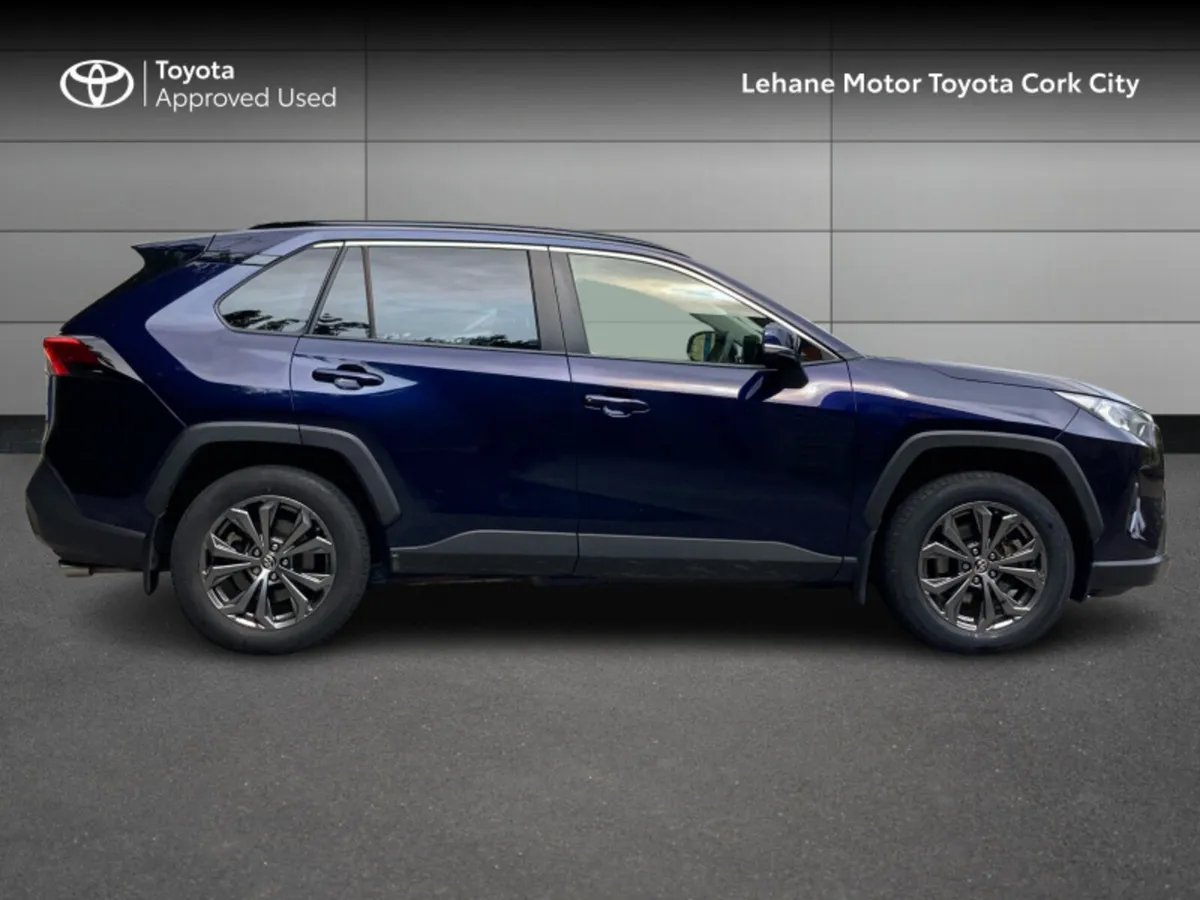 Toyota RAV4 RAV4 HYBRID SOL 4DR AUTO - Image 3